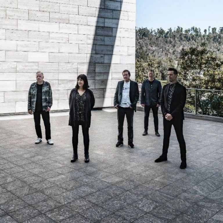 quien es new order la banda del corona capital 2024