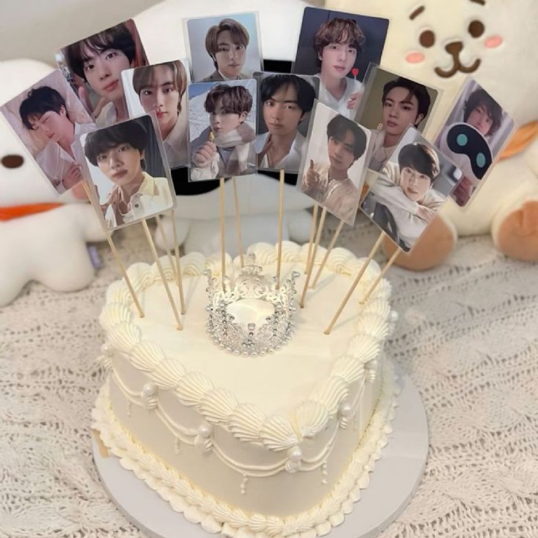 ideas de pasteles bonitos de BTS para army