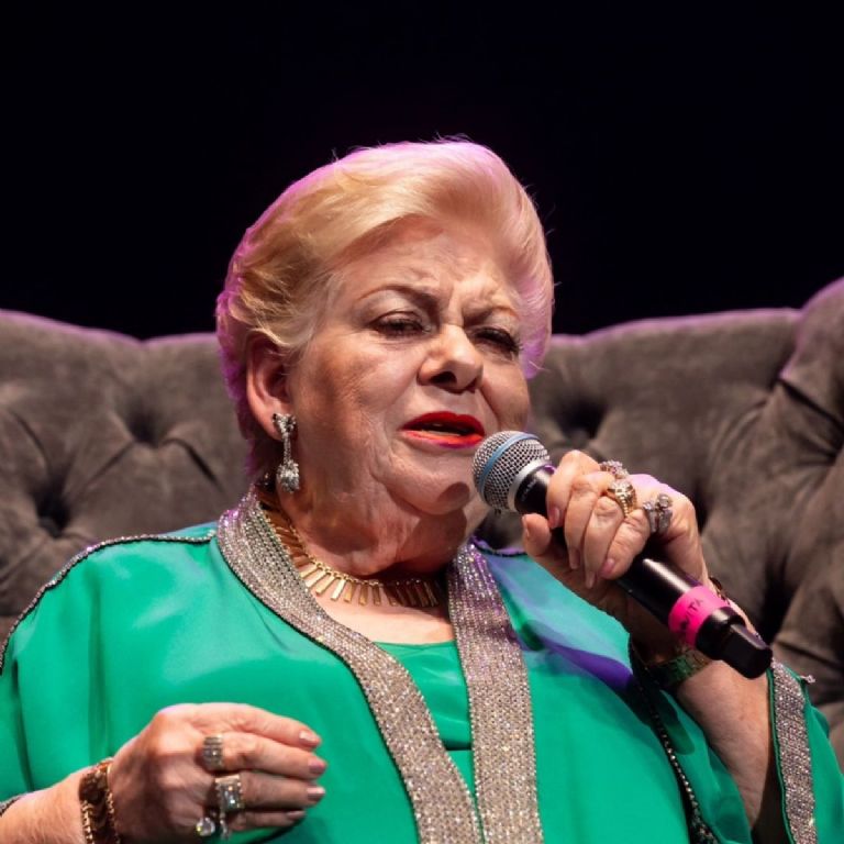 manuel eduardo es el autor de las canciones de paquita la del barrio 