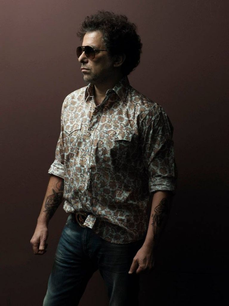 Andrés Calamaro apodo El Salmón