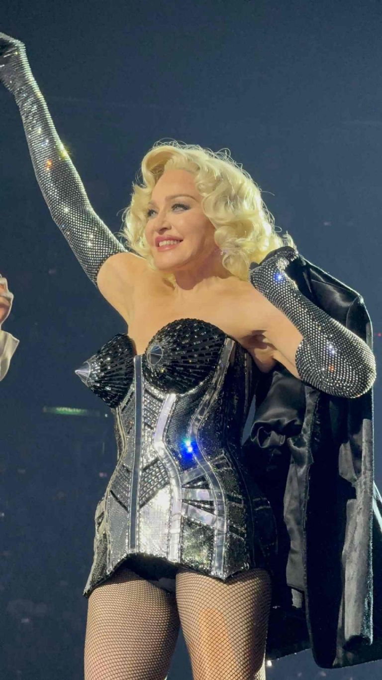 Checa cuántos cambios de vestuario tuvo Madonna en su primer concierto en México