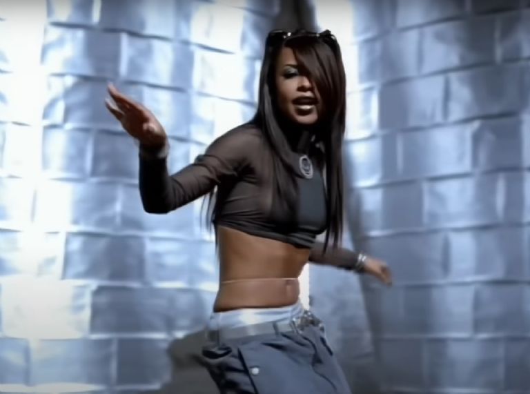 Quién fue la cantante Aaliyah y cuáles son sus canciones más famosas